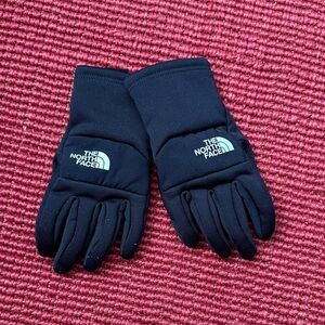 The North Face Black Winter Gloves